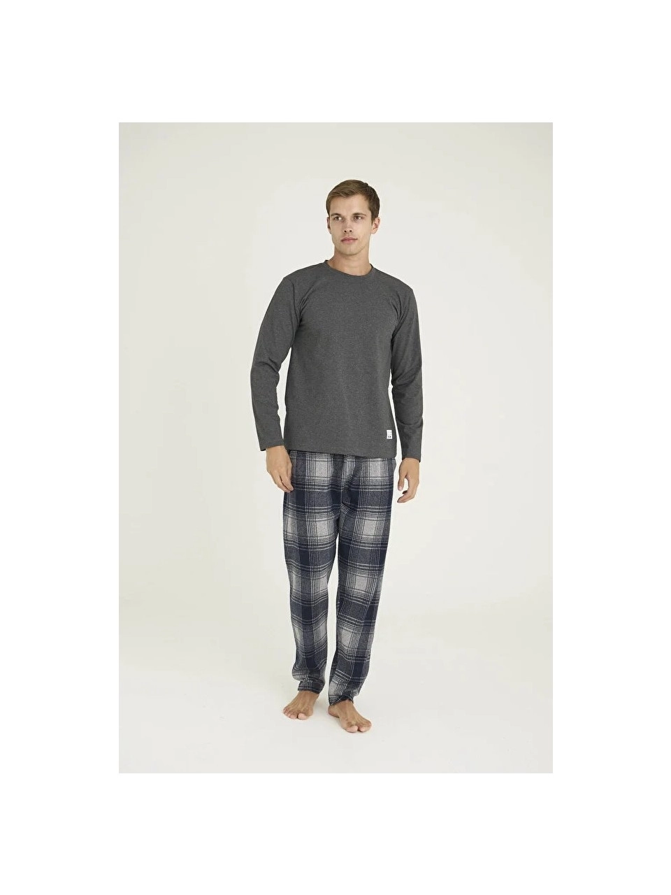 Erkek Uzun Kollu Ekoseli Pijama Takımı