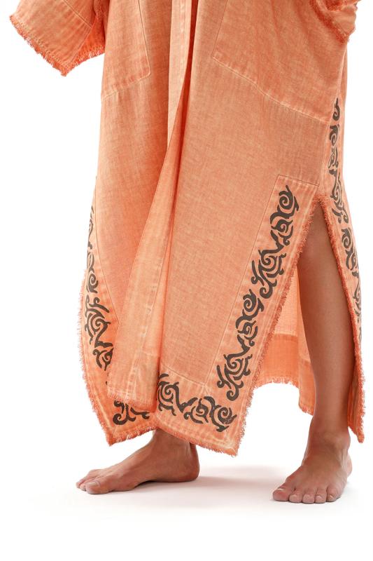 İki Kız Orange Kimono