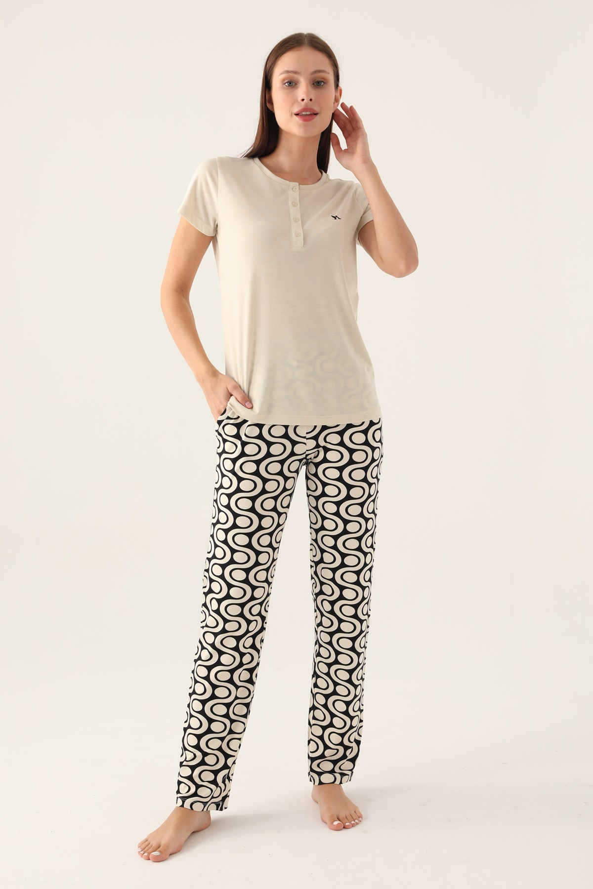 Arnetta 2895 Kısa Kollu Kadın Pijama Takımı