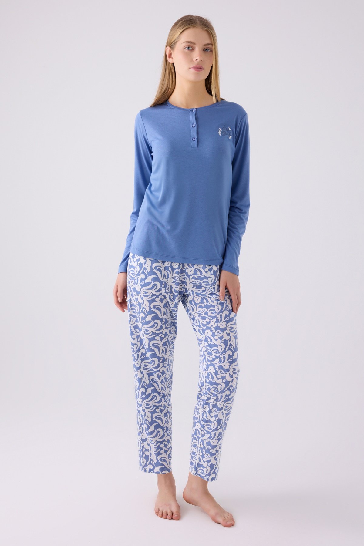 Arnetta 3069 Uzun Kollu Kadın Pijama Takımı