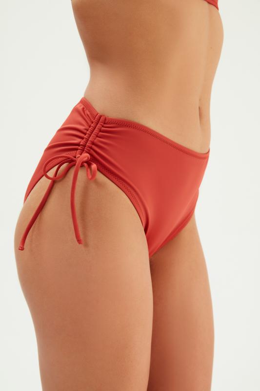 Eros Yanı Büzgülü Tek Alt Bikini 2513-Ki̇remi̇t