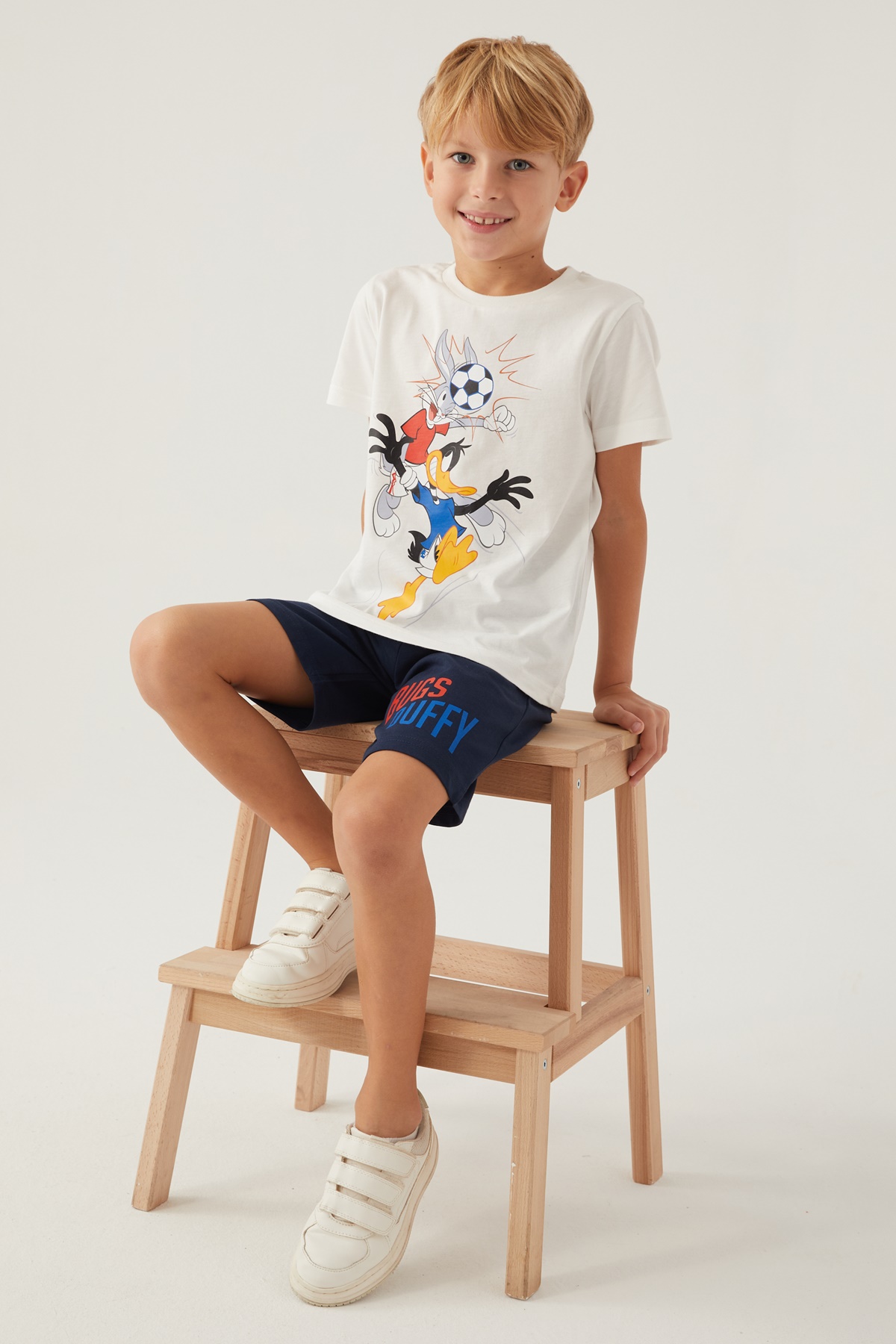 Looney Tunes 1694 Pamuklu Kısa Kollu Lisanslı Erkek Çocuk Bermuda Takım