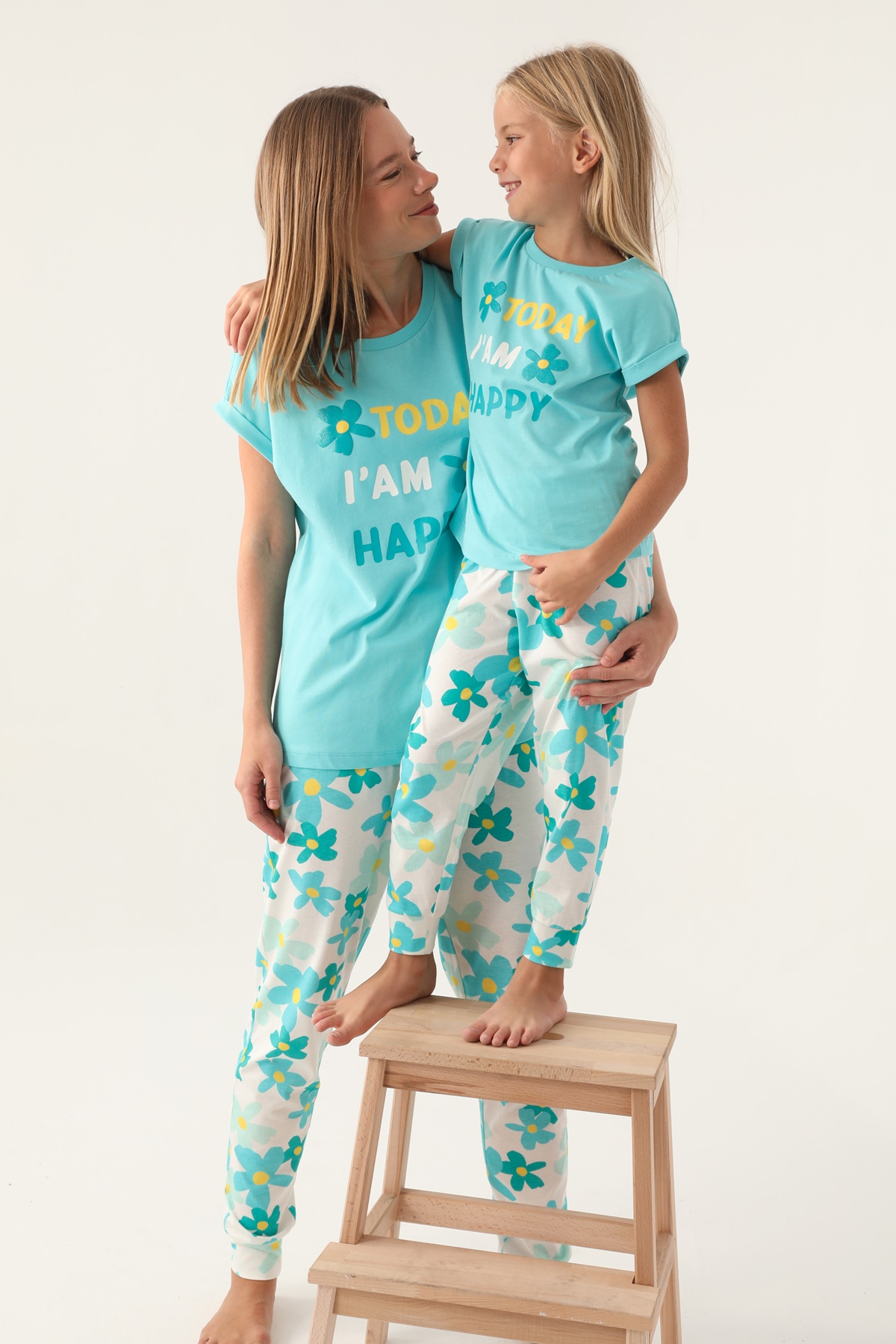 Roly Poly 3394 Pamuklu Anne Kız Garson Kısa Kollu Pijama Takımı