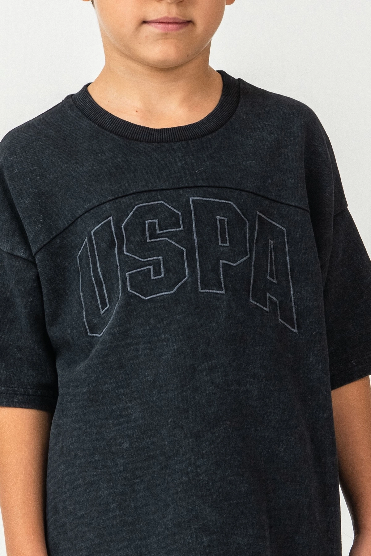 U.S. POLO ASSN. 2437 Erkek Çocuk Garson Kısa Kol Bermuda Takım